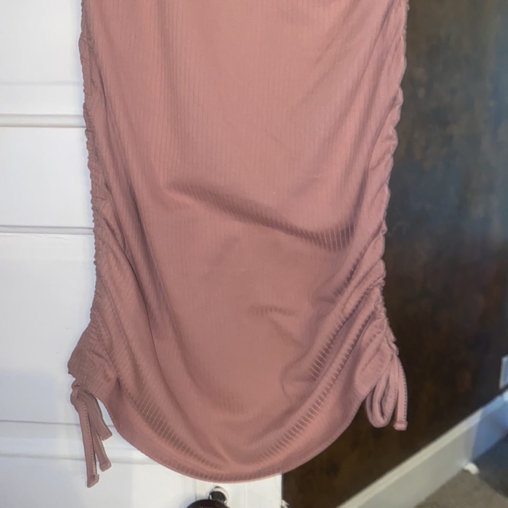 Dress - Picture 5 of 6
